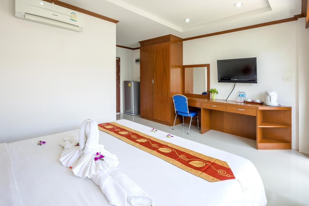 Hotel Phusita House 2 à Patong Extérieur photo