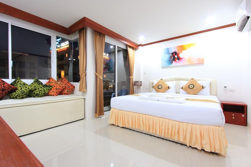 Hotel Phusita House 2 à Patong Extérieur photo